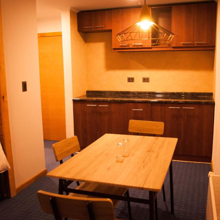Las Bravas Lodge - One-Bedroom Apartment - 2