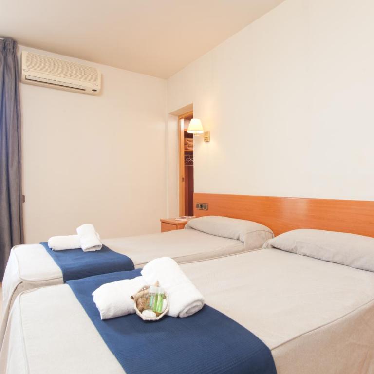 Hotel Everest - Twin Room with Terrace - 4