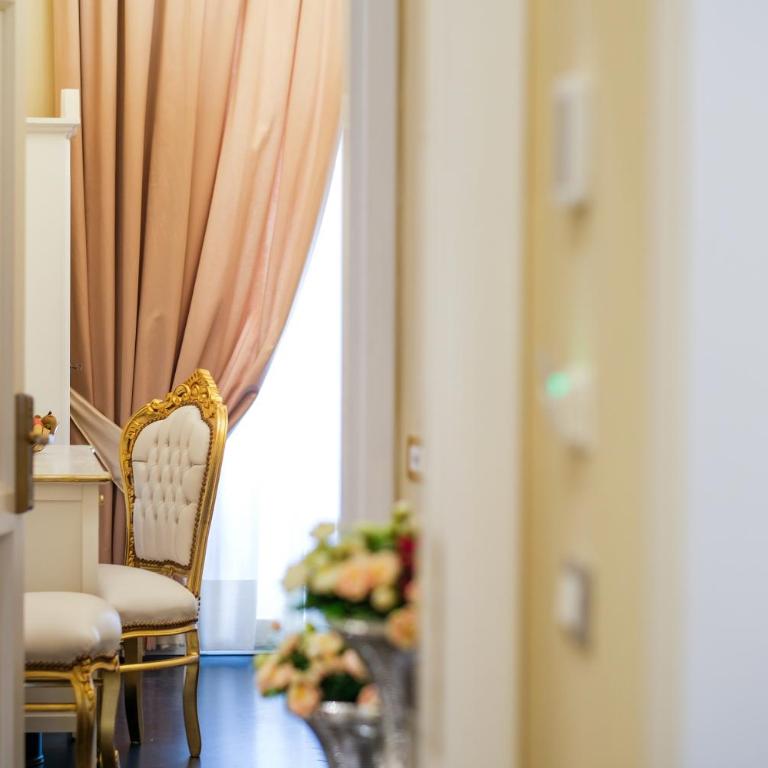 B&B Kingsman - Deluxe King Room - 21