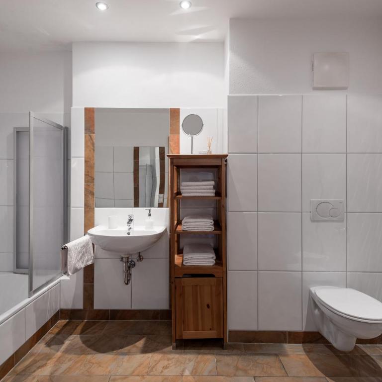 Appartements Kaserbacher - City Apartment mit Terrasse - 7