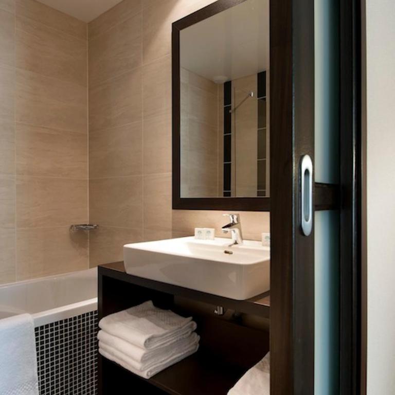 Hotel Choiseul Opera - Chambre Lits Jumeaux Supérieure - 1