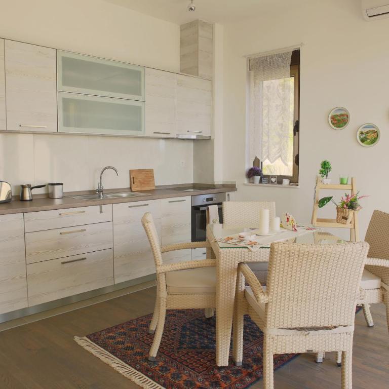 Sun Salutation in Tivat 2 Bedroom with a Great Sea View - Apartment - 5