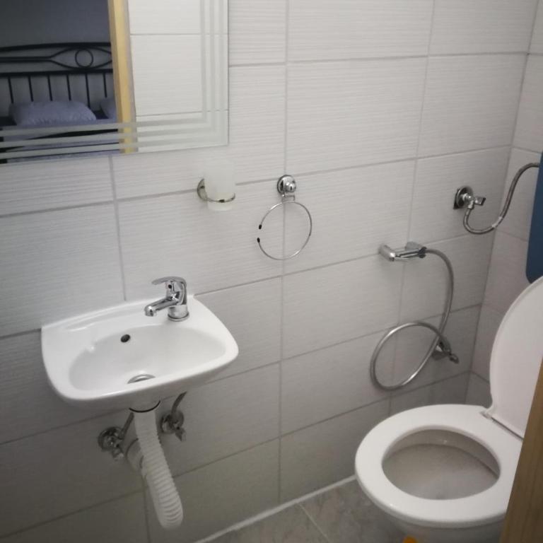 Apartment Neo - Three-Bedroom Apartment with Terrace - 30