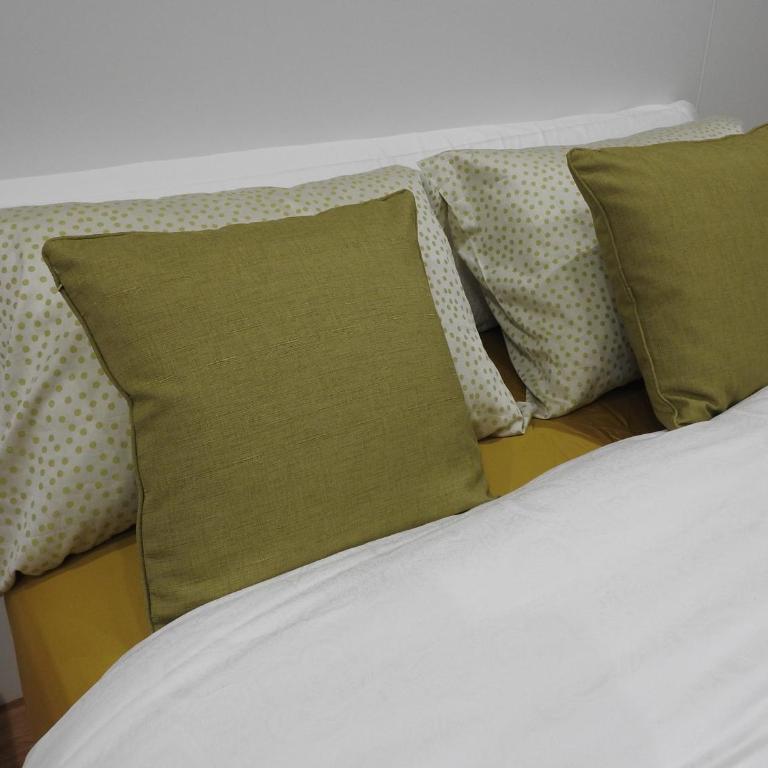 Casa Velha - Three-Bedroom House - 4