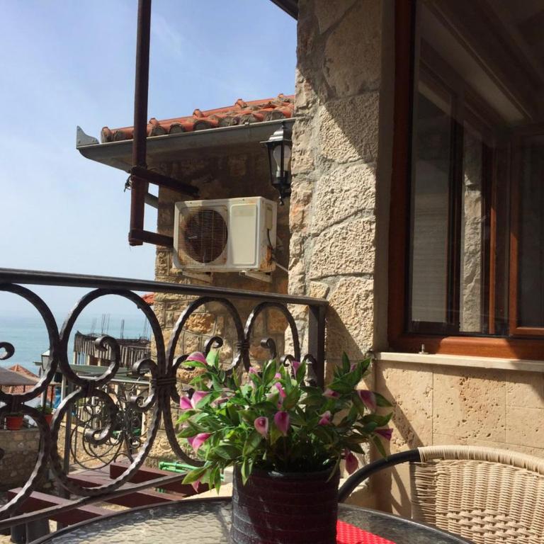 Apartments Antigona Old Town - Penthouse Apartment - 23