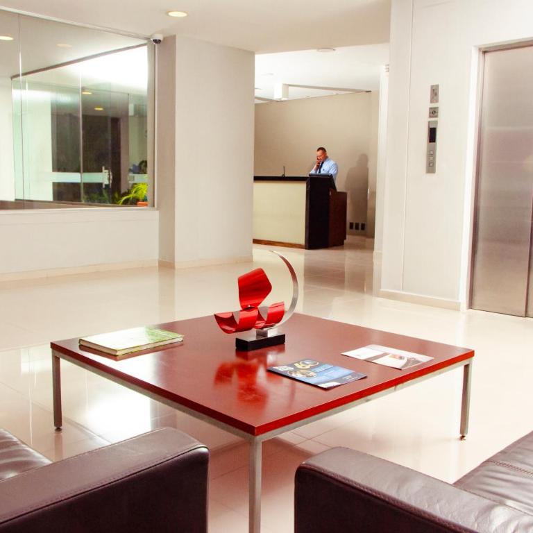 Amoblados Casa de Pinos Bucaramanga - Apartamento Estudio - 3