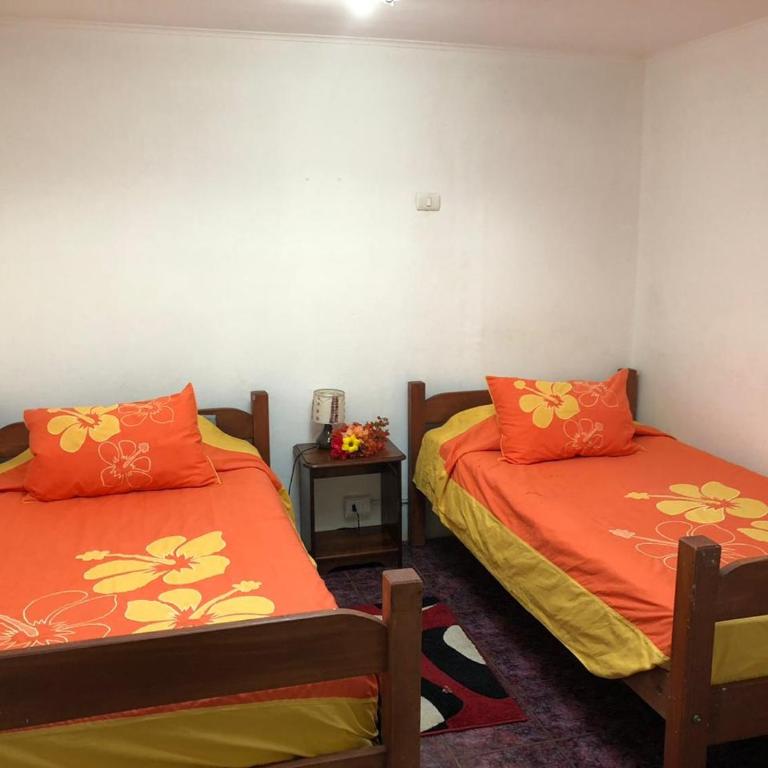 Hostal Vaihere - Habitación Doble Deluxe con ducha - 2