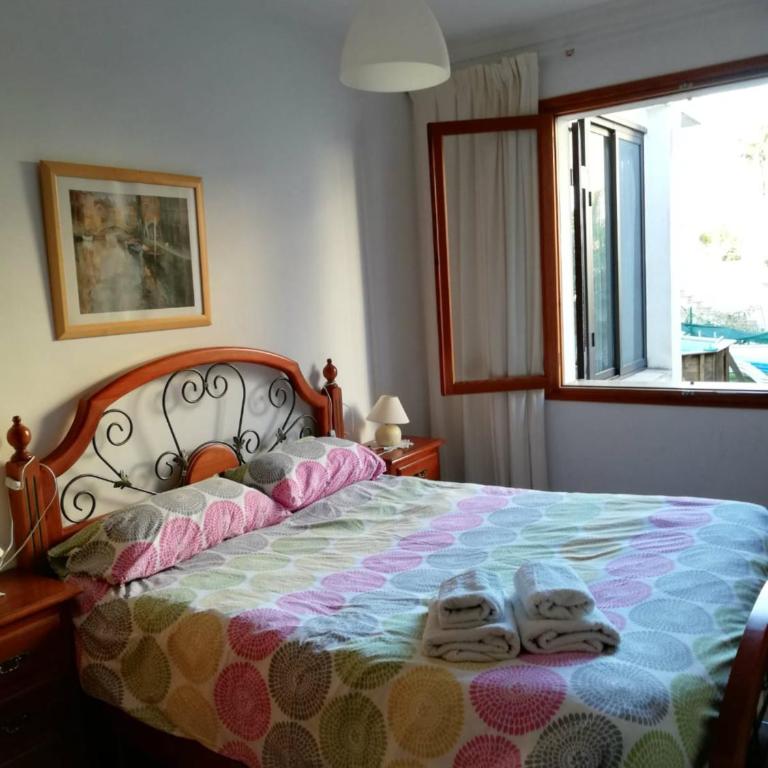 Villa Cyclings Es Tamarells - Three-Bedroom Vacation Home - 17