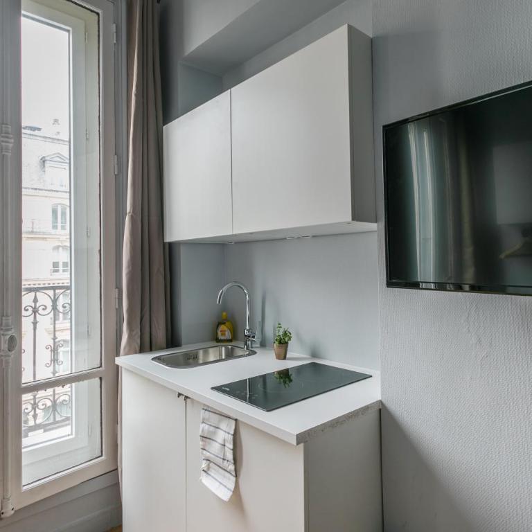 WS Saint-Lazare - Opera - Two-Bedroom Apartment with Balcony - 21