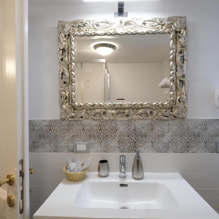 B&B Kingsman - King Room - 16