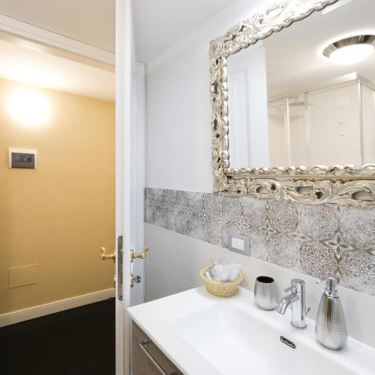 B&B Kingsman - King Room - 17