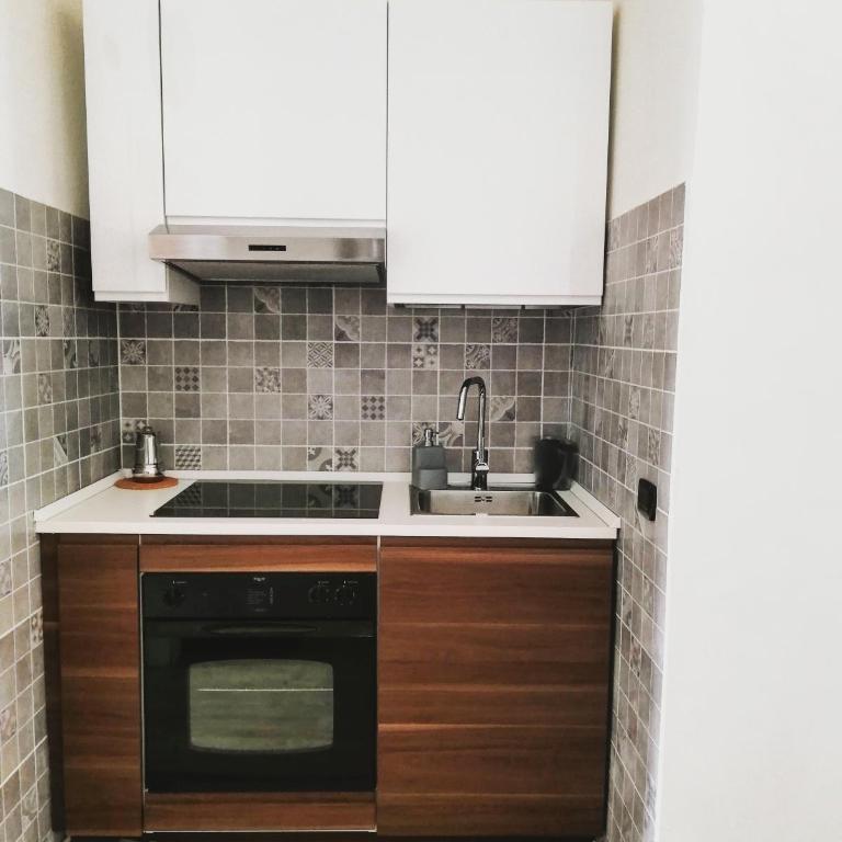 CENTRO e PARCO 10 min - flat in Monza - Appartamento con 1 Camera da Letto - 2