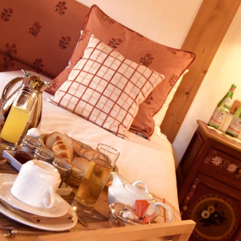 Chalet d'Adrien - Petite Chambre Double ou Lits Jumeaux - 2