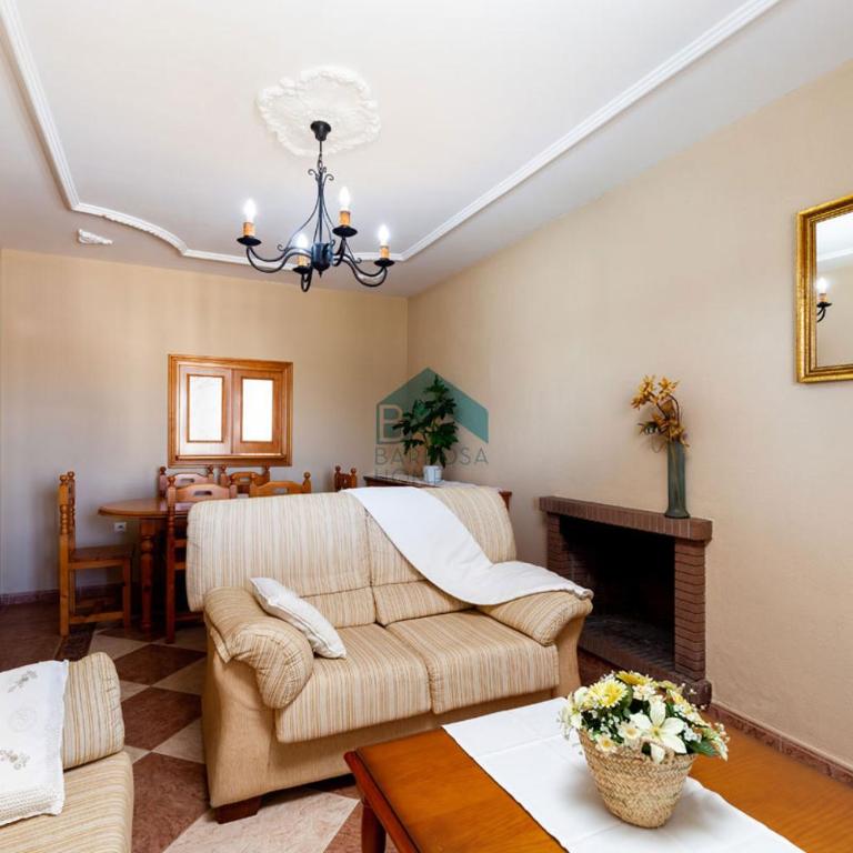Villa Almendro BARROSAHOME - Three-Bedroom Villa - 25
