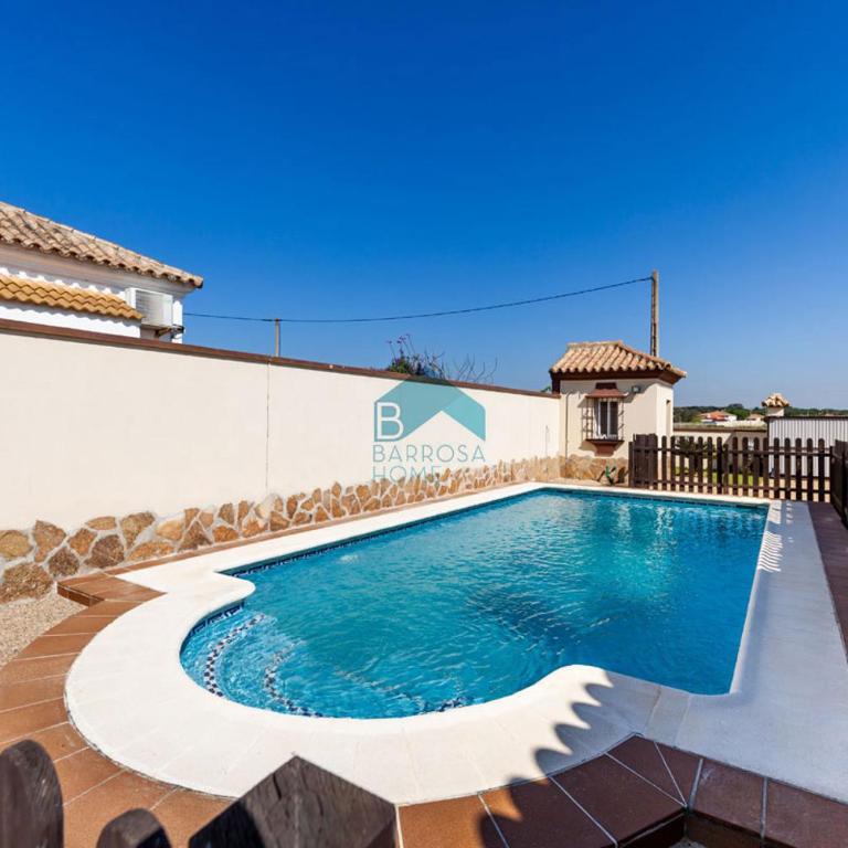 Villa Almendro BARROSAHOME - Three-Bedroom Villa - 6