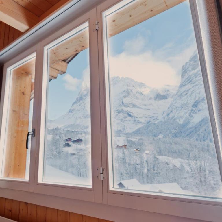 Hotel Alpenblick - Familienzimmer (6 Erwachsene) mit einem eigenen Badezimmer - 1