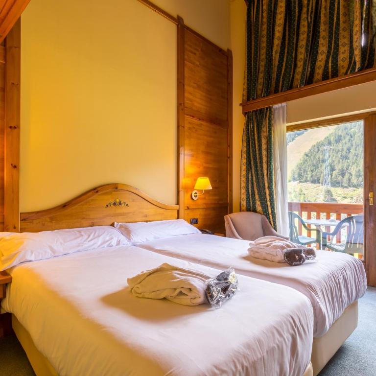 Sport Hotel Village - Habitación Doble con vistas a la montaña - 2