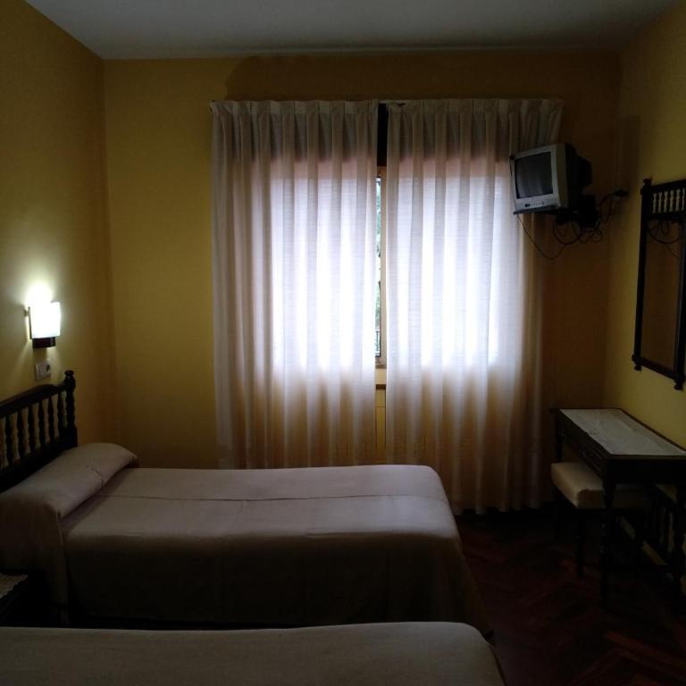 HOTEL CORINTO - Standard Twin Room - 2