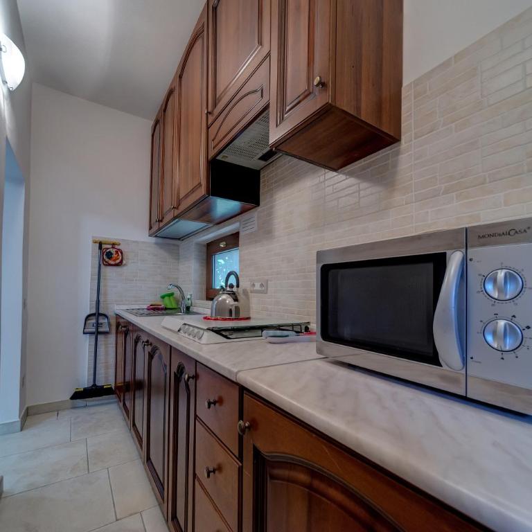 Villa Magnolia - Appartamento con 3 Camere da Letto - 13