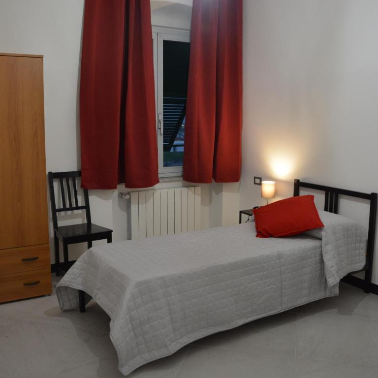 Casa dei nonni - Camera Tripla con Bagno Privato - 5