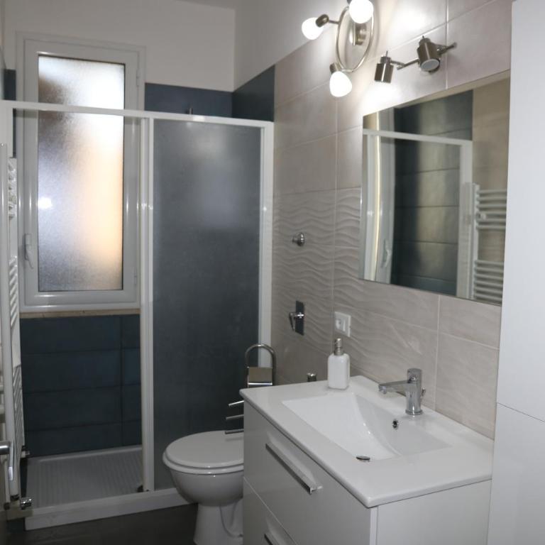 B&B Al Porticciolo - Appartamento con 2 Camere da Letto, Balcone e Vista mare - 7