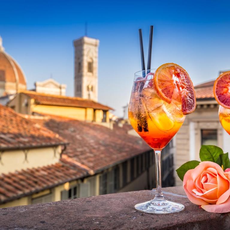 Palazzo dei Conti Residenza d'Epoca - Camera Matrimoniale Deluxe con Balcone - 1