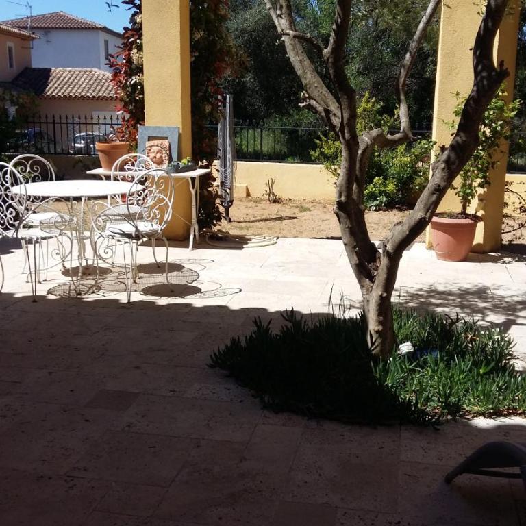 Chambres de la Terre Blanche - Chambre Double - Vue sur Jardin - 10