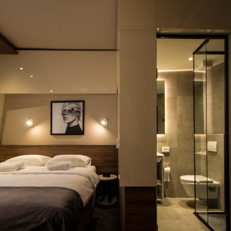 BOUTIQUE 25h by Eva stay 018 - Superior Soba s King-sajz Krevetom - 2