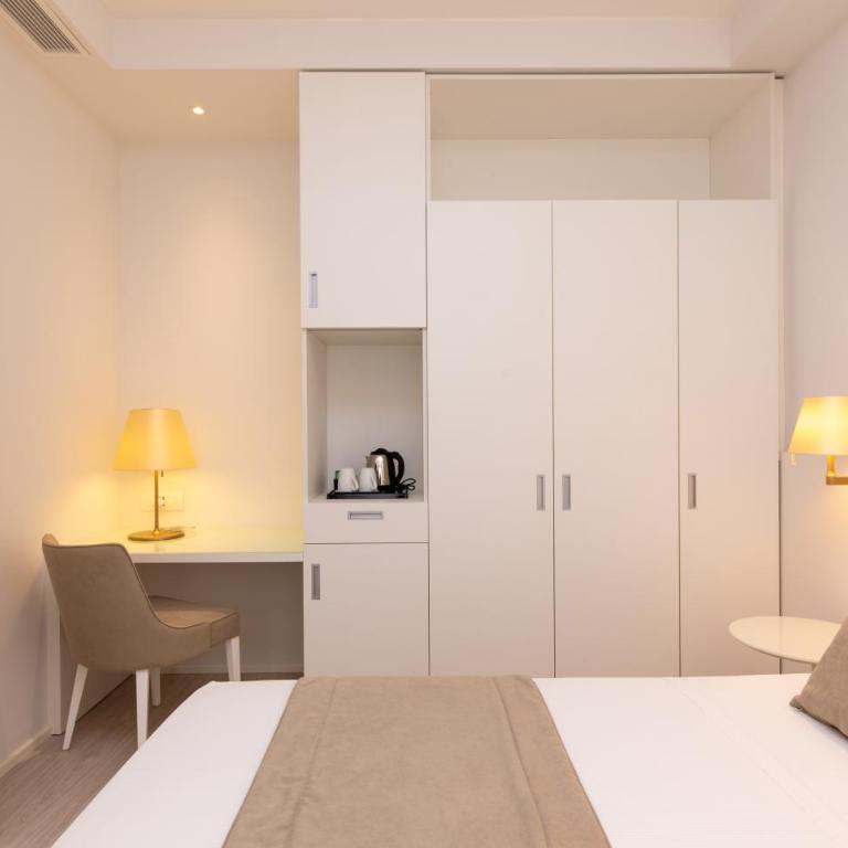 Hotel Imperia - Junior Suite - 5