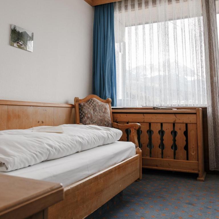Hotel Vier Jahreszeiten - Grand Classic Einzelzimmer - 2