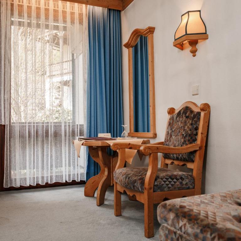 Hotel Vier Jahreszeiten - Classic Plus Einzelzimmer - 2
