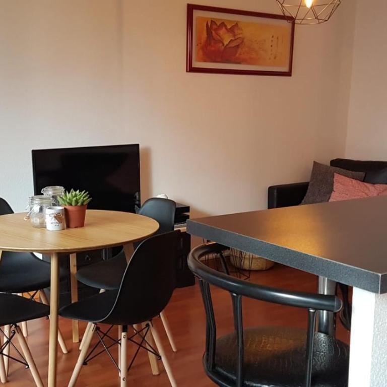 Chez Damien - Apartment with Terrace - 5