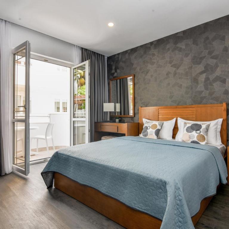 Hotel Perla - Standard Double Room with Garden View - 7