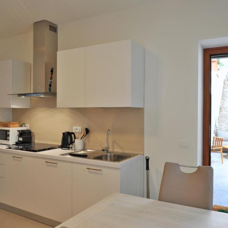 Bella Vacanza Limone - Appartamento con 2 Camere da Letto - 16