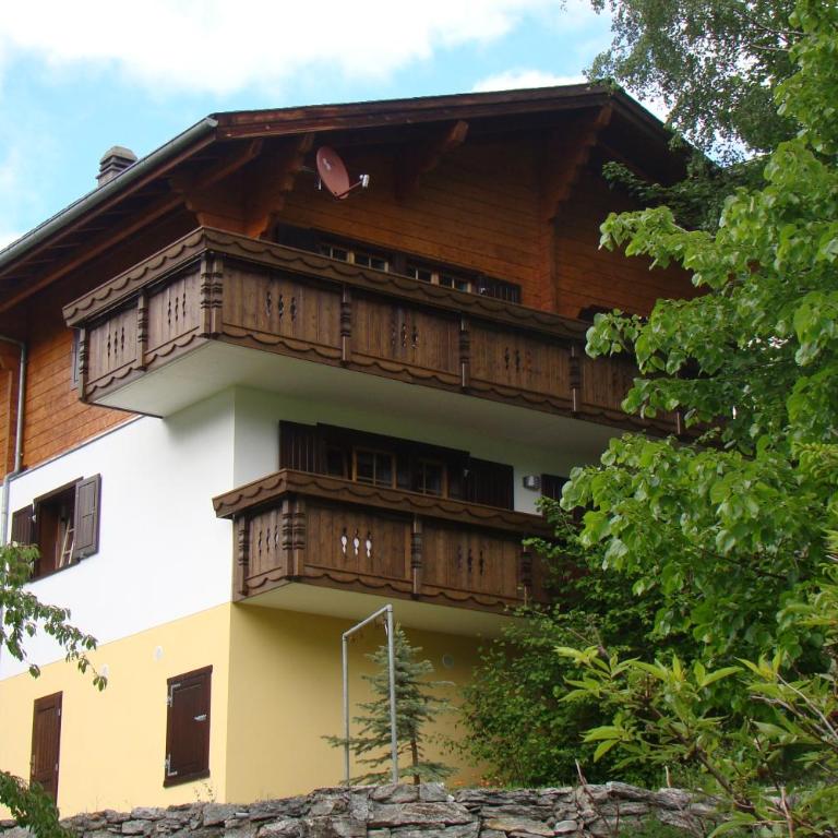Chalet Sandrine - Ferienhaus - 1