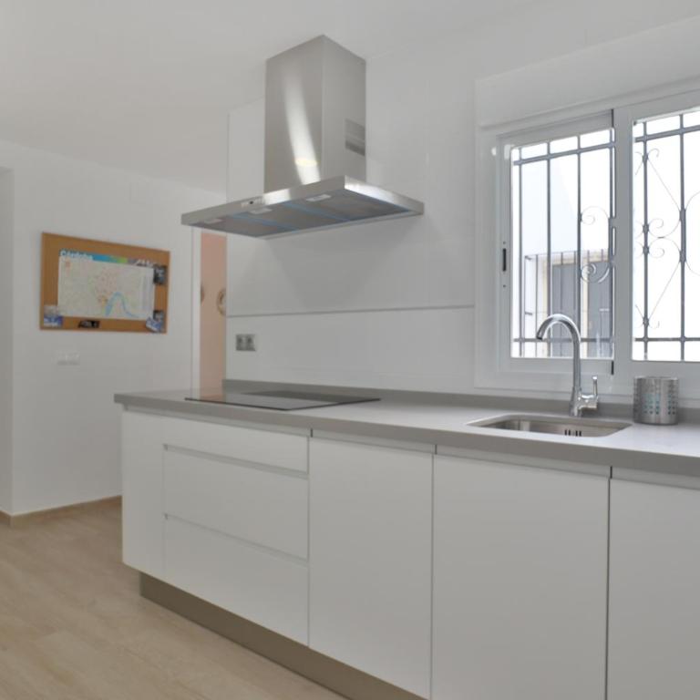 Rosas en la Balconada & Apartment with Parking in Córdoba Historic Center - Apartamento de 3 dormitorios - 25