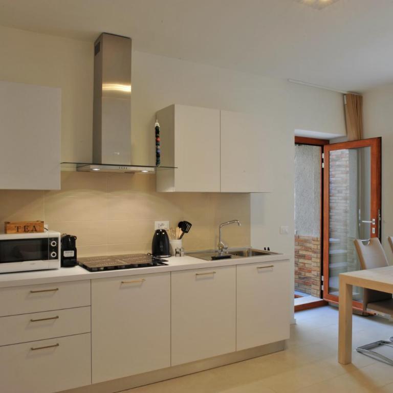 Bella Vacanza Limone - Appartamento con 2 Camere da Letto - 8