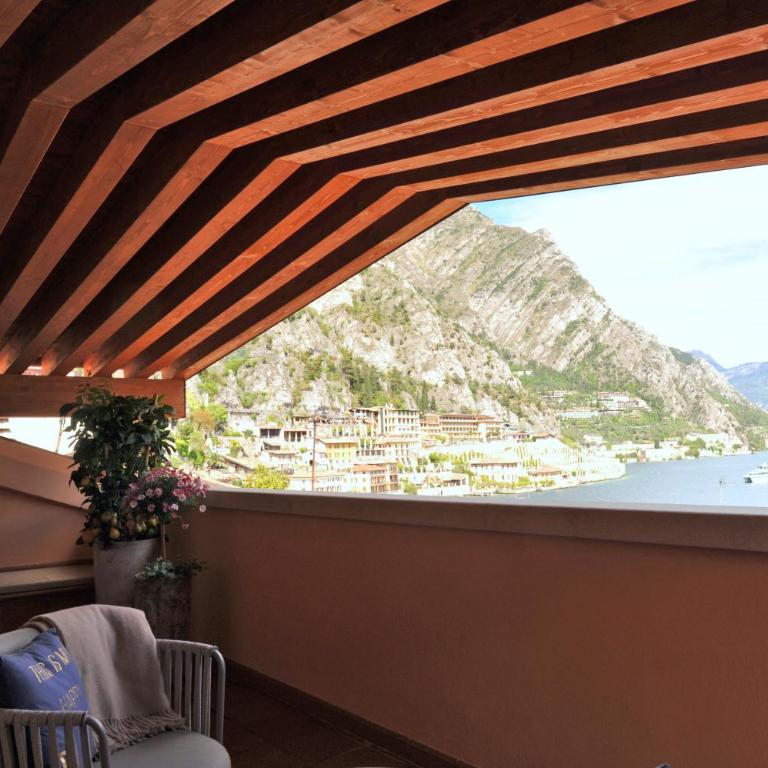 Bella Vacanza Limone - Suite con Vista Lago - 8