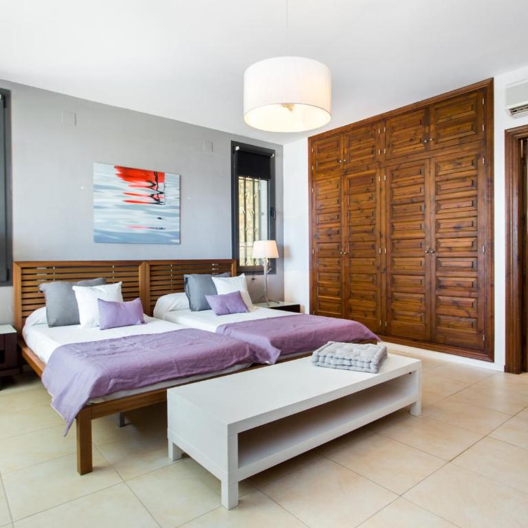 TarracoHomes, Villa with Botanic Garden and Private Pool facing the Beach - Villa con piscina privada - 22