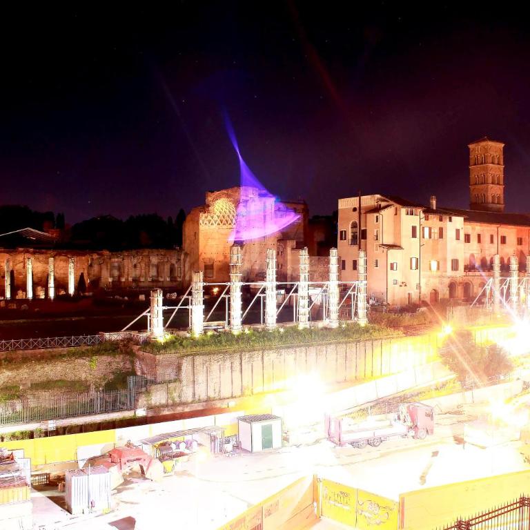 Balcony Colosseum View - Appartamento con 2 Camere da Letto - 14
