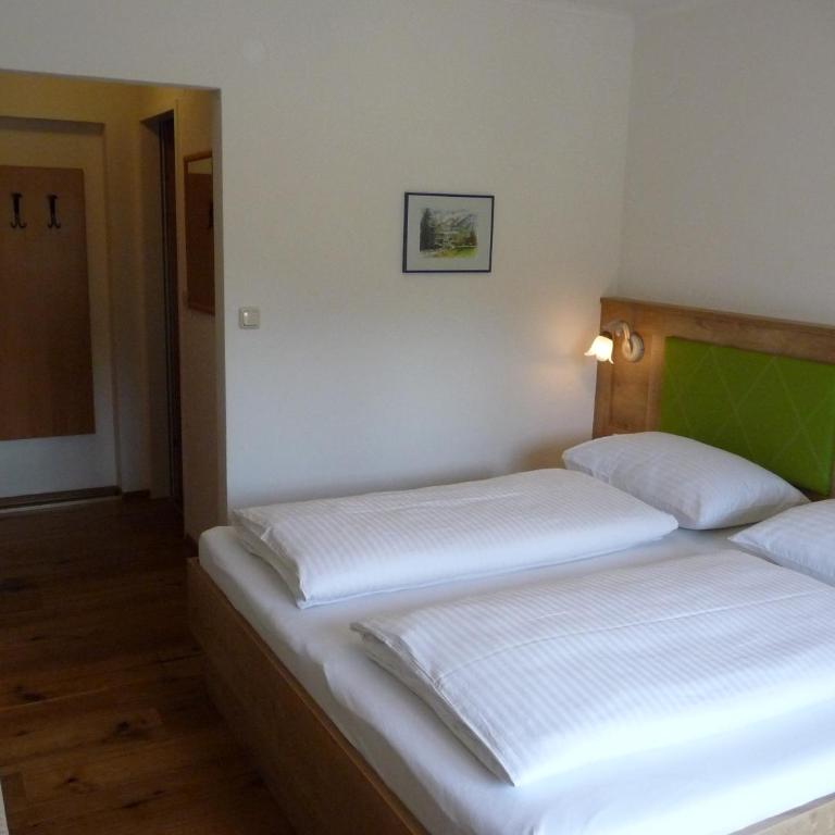 Haus Lungau - Apartment 2 mit Seeblick - 9
