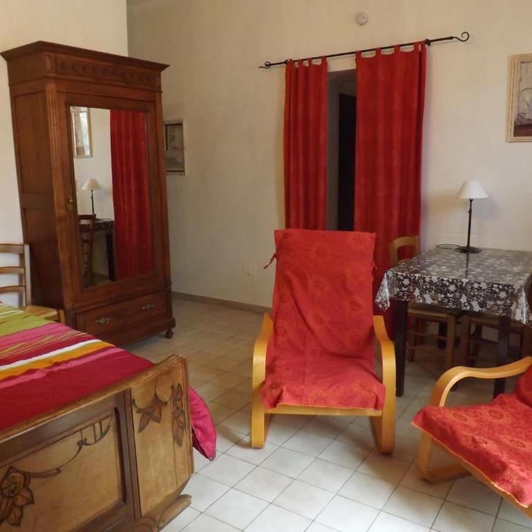 Studio n°1 agréable et bien situé - Studio - 3
