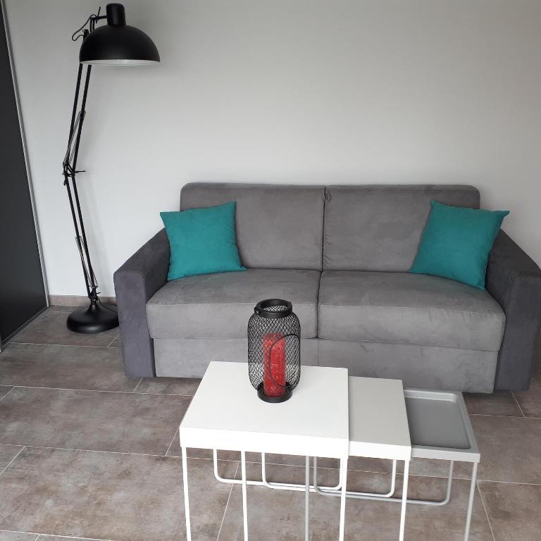 Le Plein Soleil - Chambre Lit King-Size - Vue sur Piscine - 7