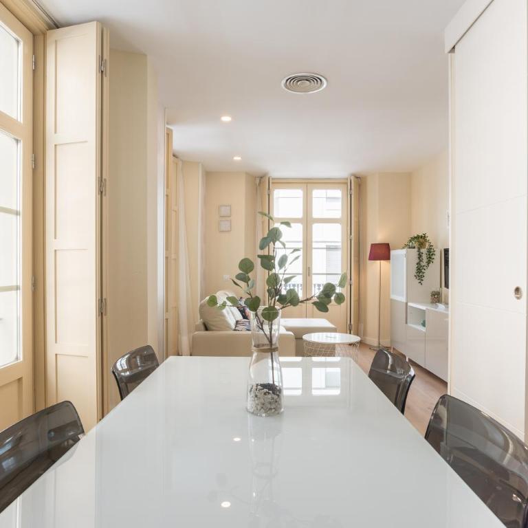 LU&CIA SOHO 2 - Two-Bedroom Apartment - 9