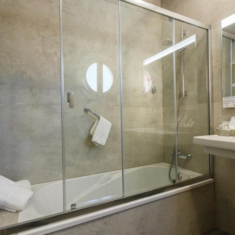 Hotel Comfort Dauro 2 - Triple Room (3 People) - 5