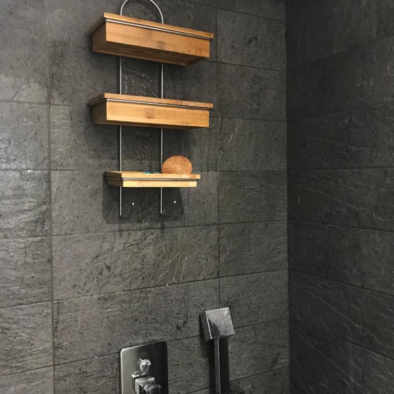 Studio lumineux avec jardin privé et parking - Appartement avec Terrasse - 18