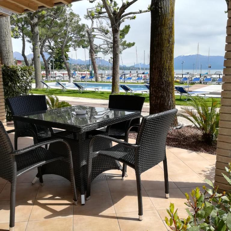 Villaggio Turistico dei Tigli - Apartment mit Seeblick - 10