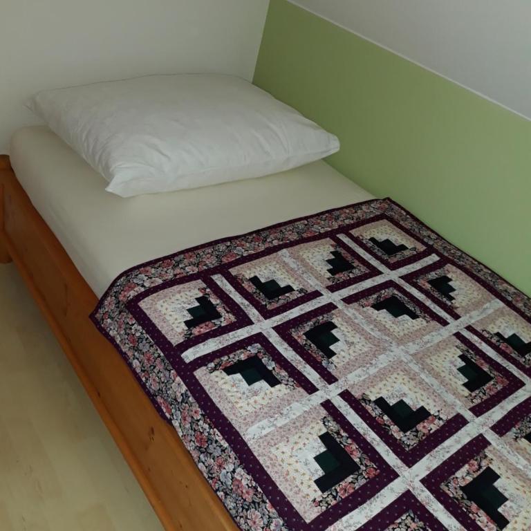 Russhof-Fam.Thomann - Dreibettzimmer - 3