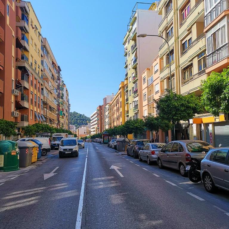 GENUAR APARTMENTS MALAGA CENTER. FREE PARKING - Apartamento - 24
