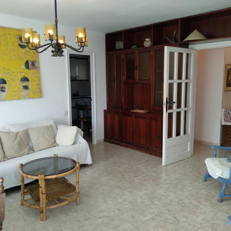 Sea front apartment in Platja Pals with terrace and parking - Apartamento de 3 dormitorios - 19